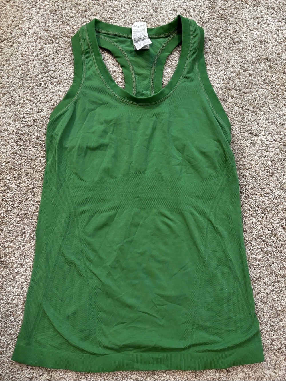 ATHLETA Momentum Seamless tank. Size S.